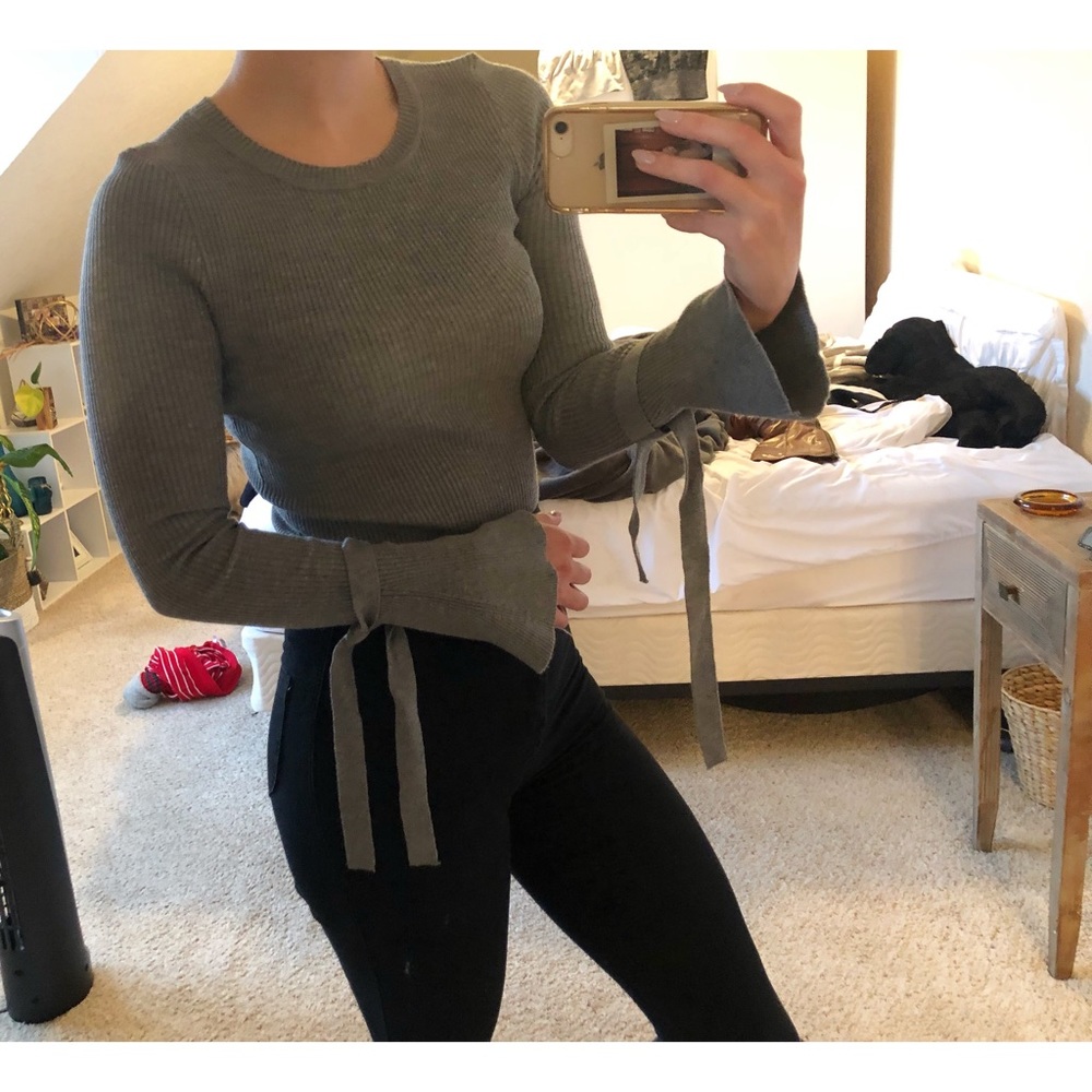 Grey ribbed top with bell sleeve detail